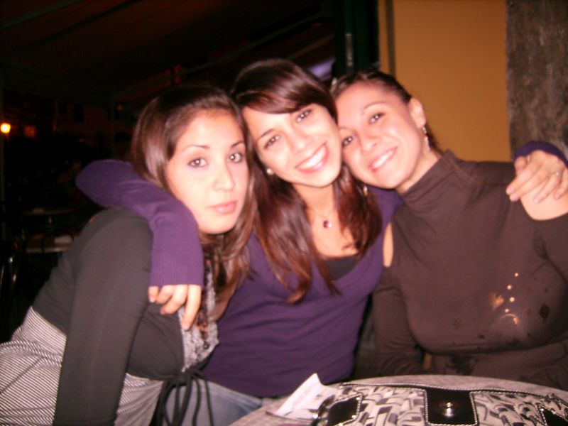 DIGITAL CAMERA